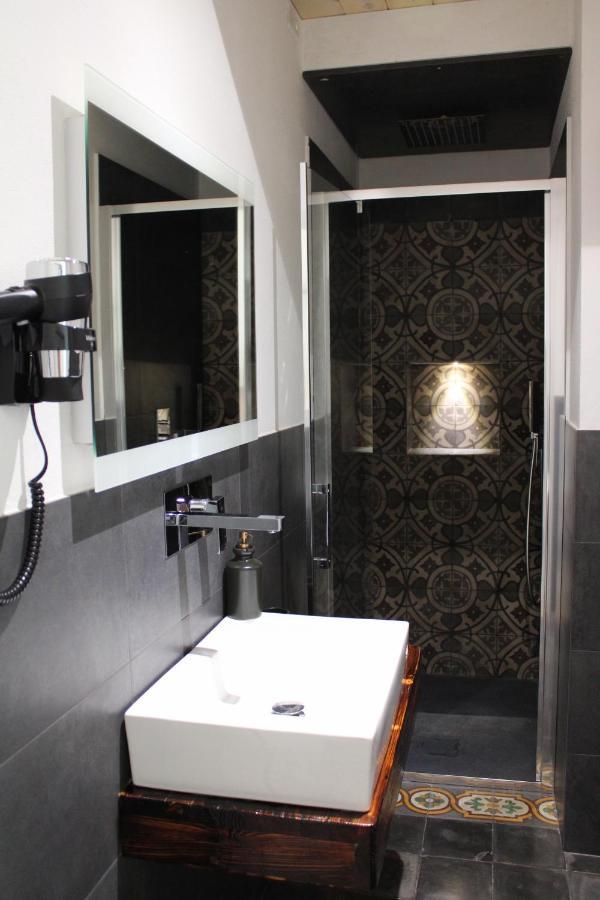 Su Zampillu Boutique Rooms เตวลาดา ภายนอก รูปภาพ