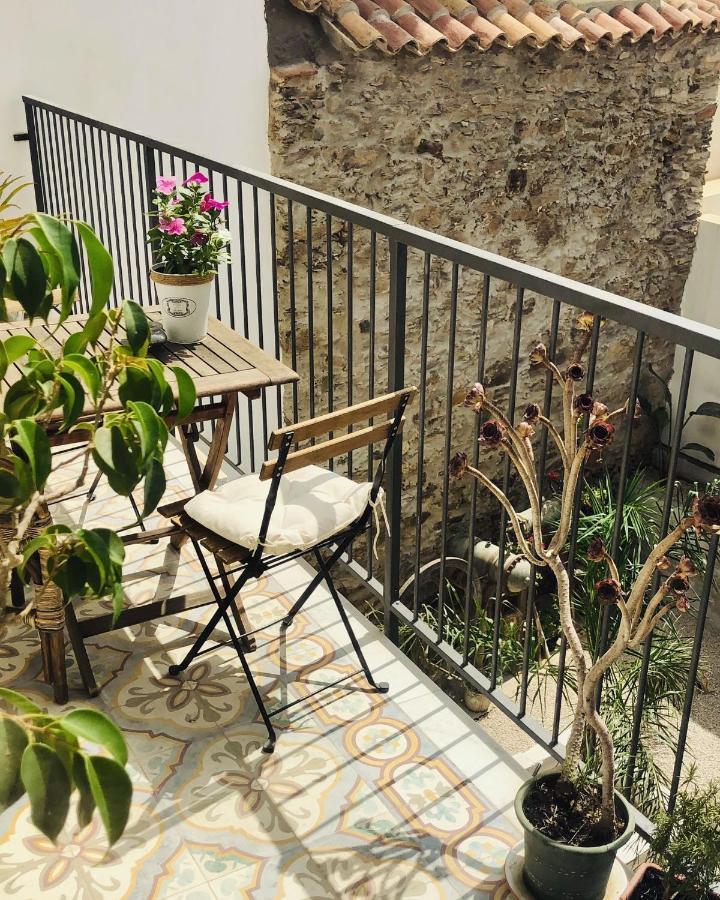 Su Zampillu Boutique Rooms เตวลาดา ภายนอก รูปภาพ